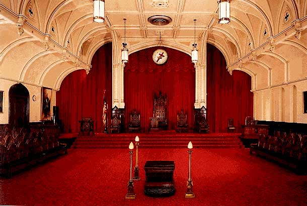 Freemason temple cross in crown Knight Templar